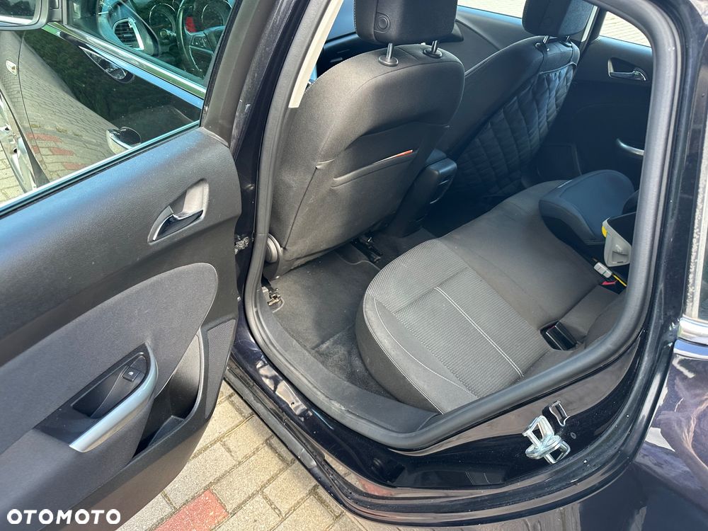 Opel Astra - 24