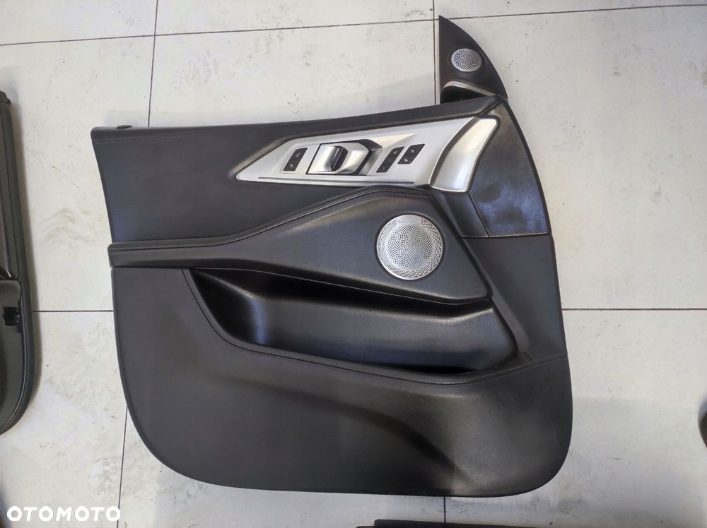 wnętrze fotele kanapa boczki tapicerka moduły foteli eu bmw xm g09 - 6