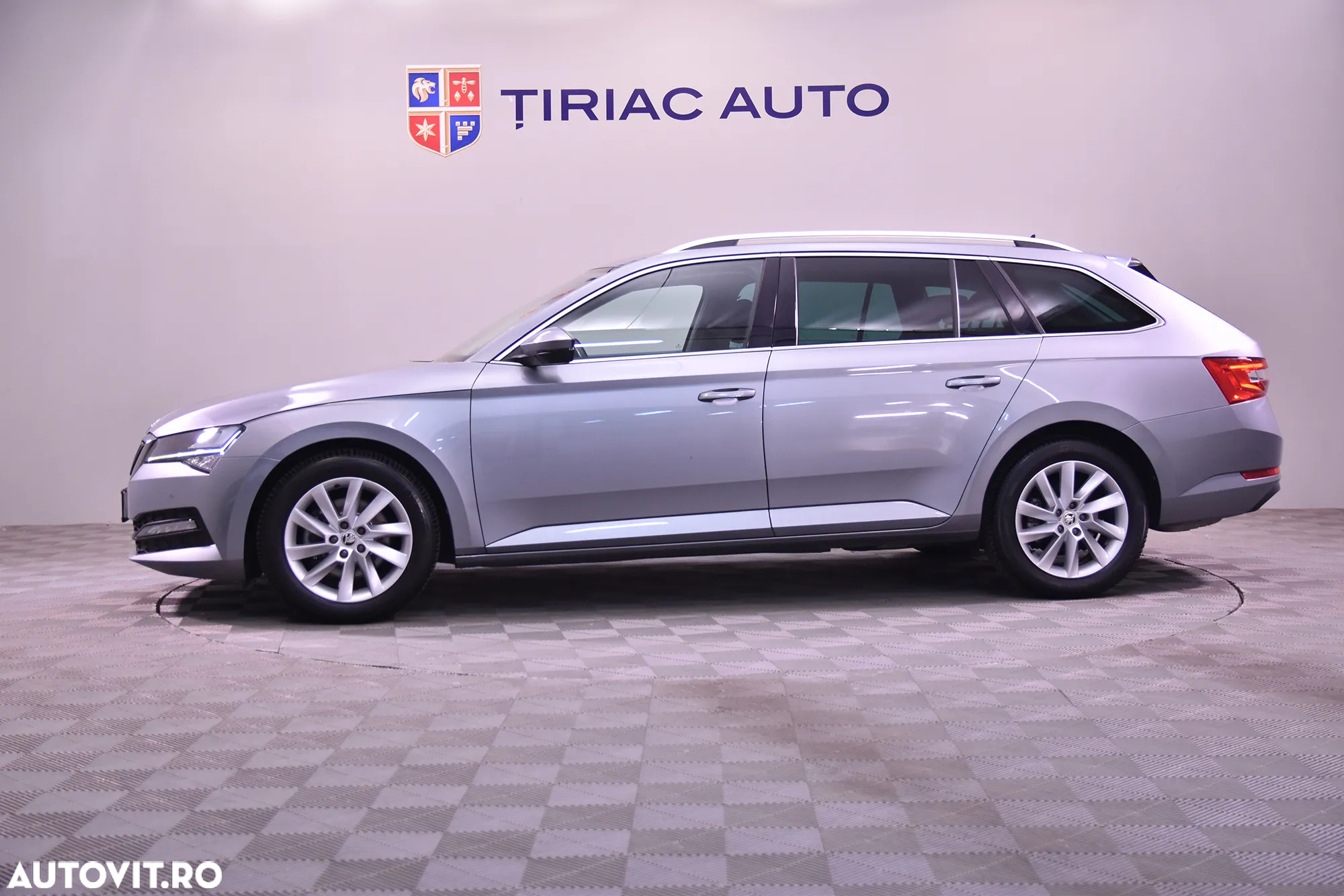 Skoda Superb - 2