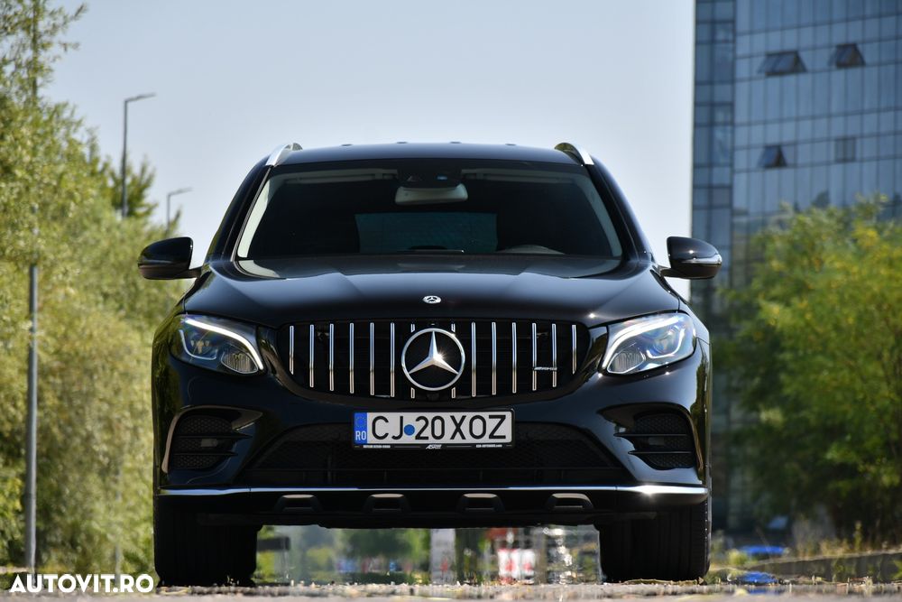 Mercedes-Benz GLC 250 d 4Matic 9G-TRONIC AMG Line - 3