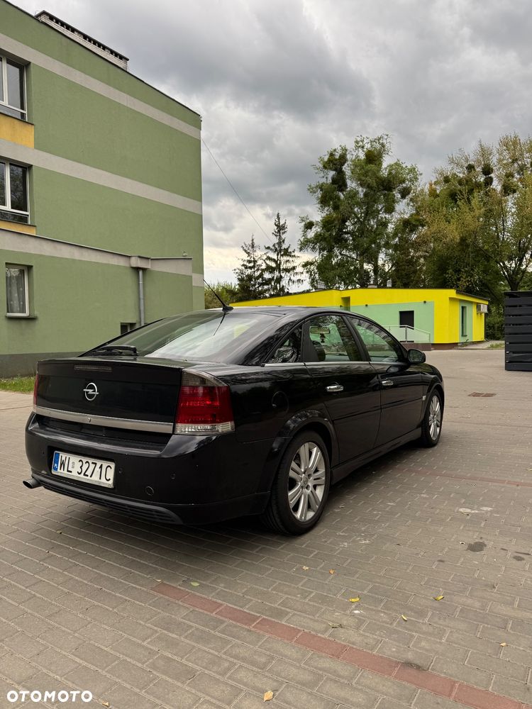 Opel Vectra GTS 1.9 CDTI DPF - 8