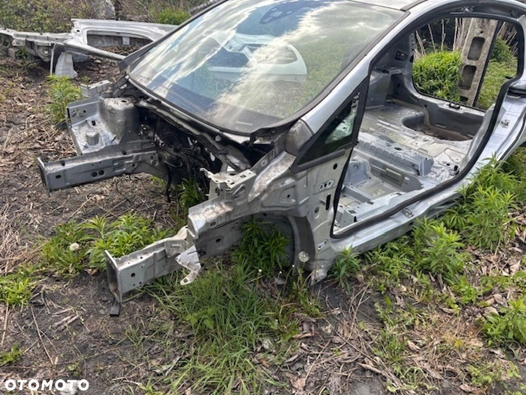 ĆWIARTKA PRZEDNIA PRAWA LEWA Z DŁUGIM PROGIEM FORD B-MAX 2012-2017 KOLOR MC - 2