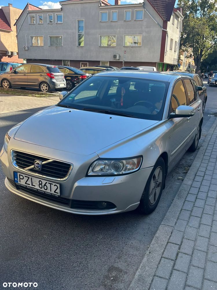 Volvo V50