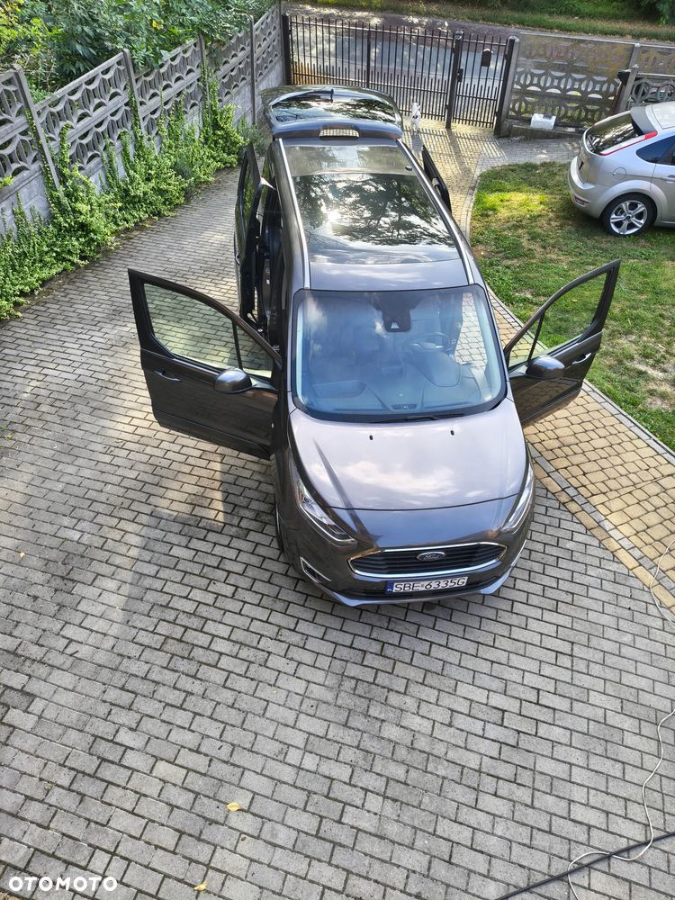 Ford Tourneo Connect Grand - 1