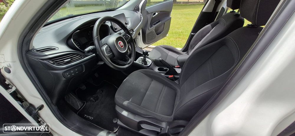 Fiat Tipo 1.3 M-Jet Lounge J17 - 12