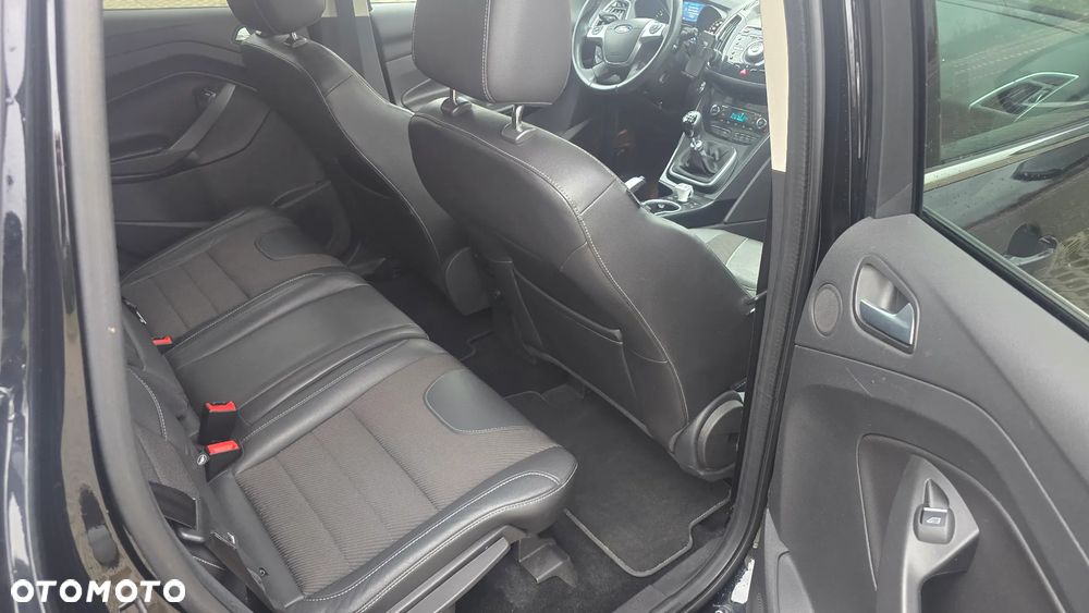 Ford Kuga 2.0 TDCi 4x4 Individual - 11