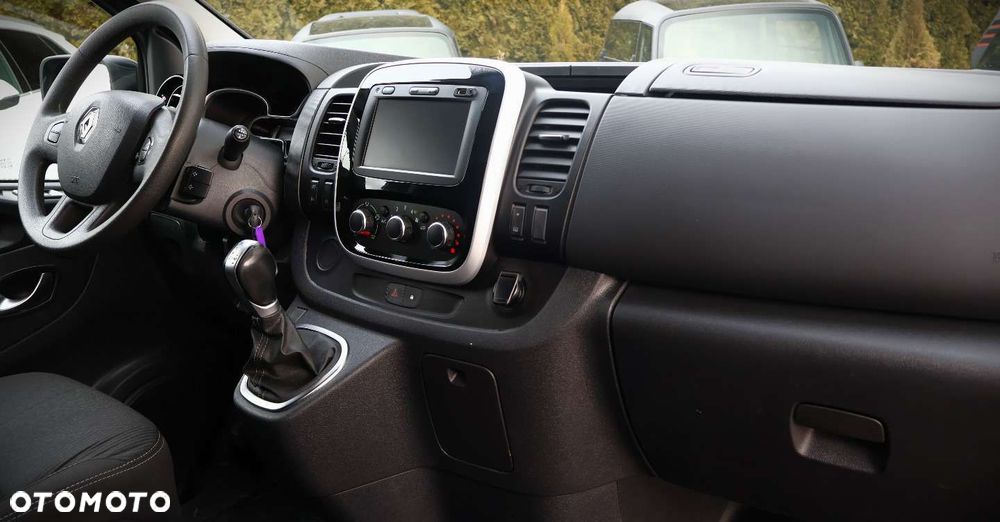 Renault Trafic - 14