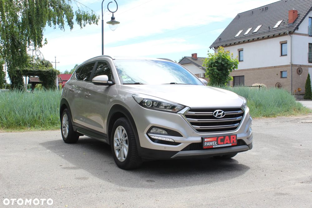 Hyundai Tucson blue 1.7 CRDi 2WD DCT Premium - 16