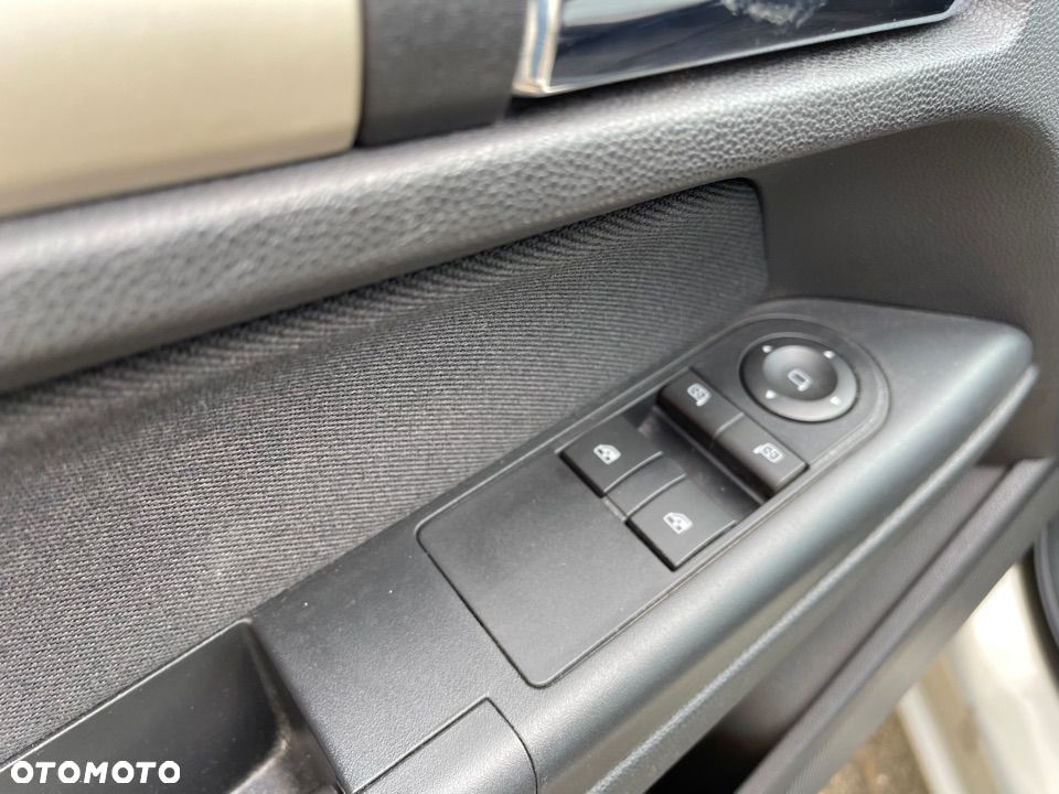 Opel Astra 1.6 Enjoy - 9