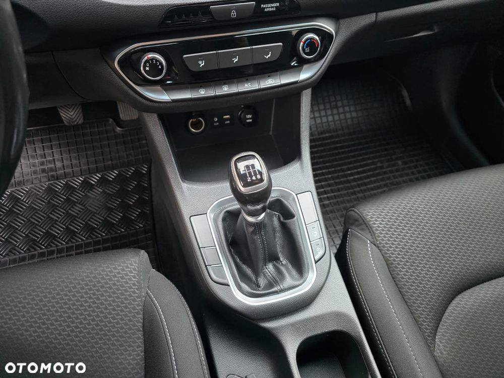 Hyundai i30 1.0 T-GDI Advantage - 10