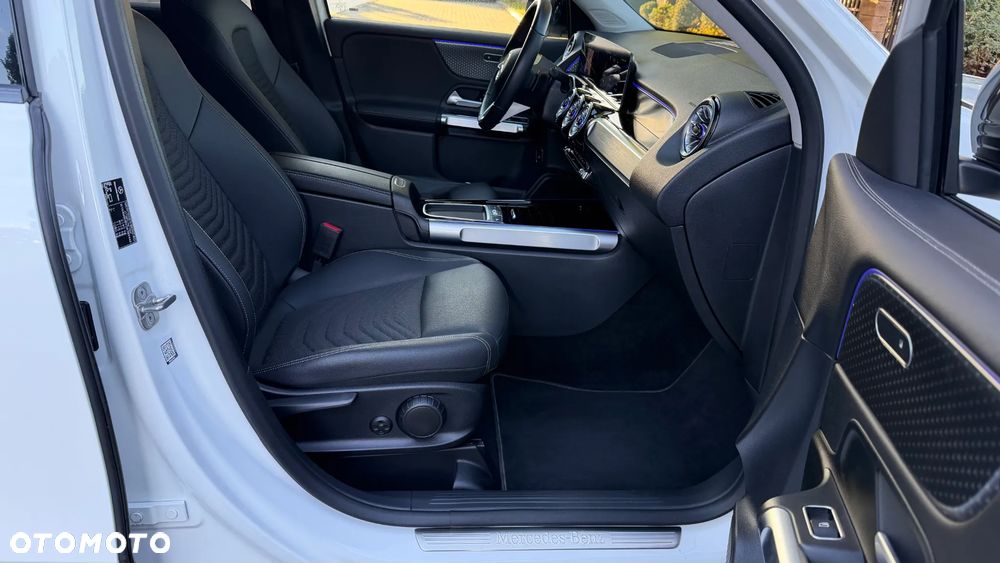 Mercedes-Benz GLB 200 mHEV Progressive 7G-DCT - 20