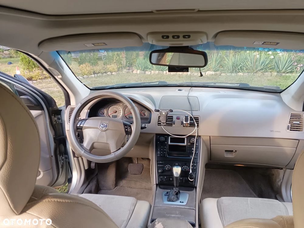 Volvo XC 90 - 10