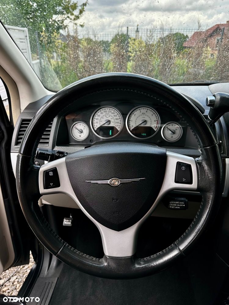 Chrysler Grand Voyager 3.8 V6 Limited - 23