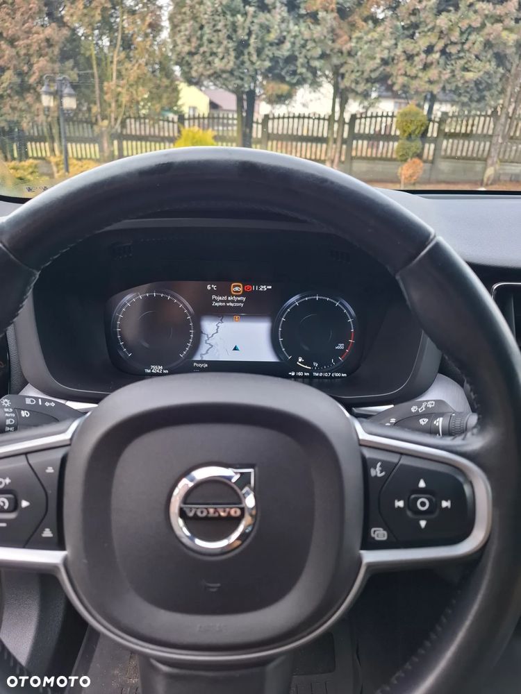 Volvo XC 60 T6 AWD Geartronic Momentum - 15