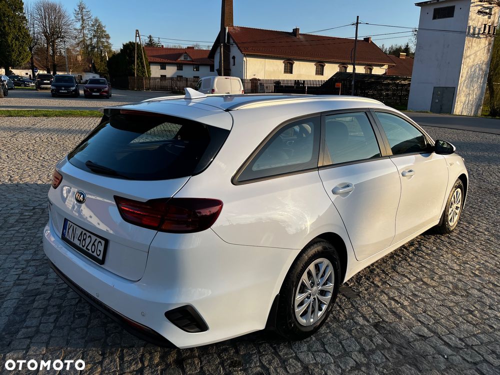 Kia Ceed - 5