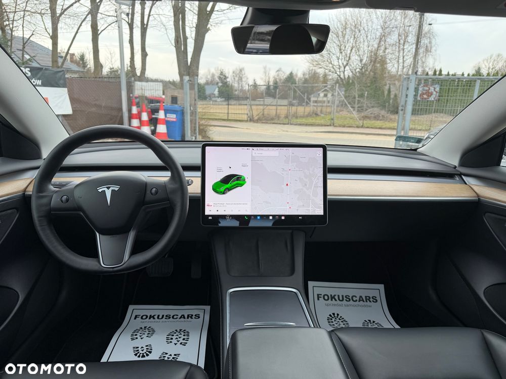 Tesla Model 3 RWD - 28