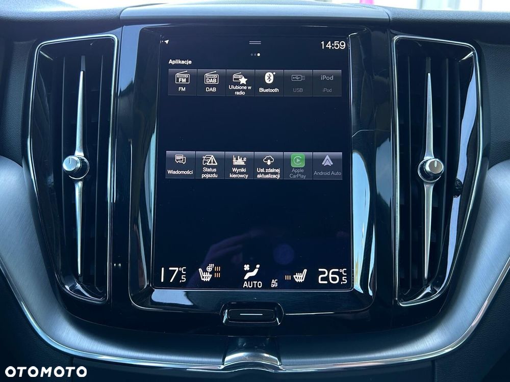 Volvo XC 60 B4 B Momentum - 26