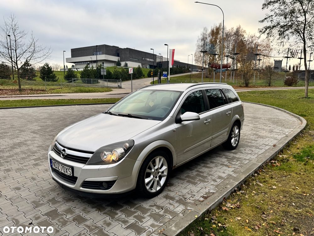 Opel Astra 1.9 CDTI Enjoy - 4