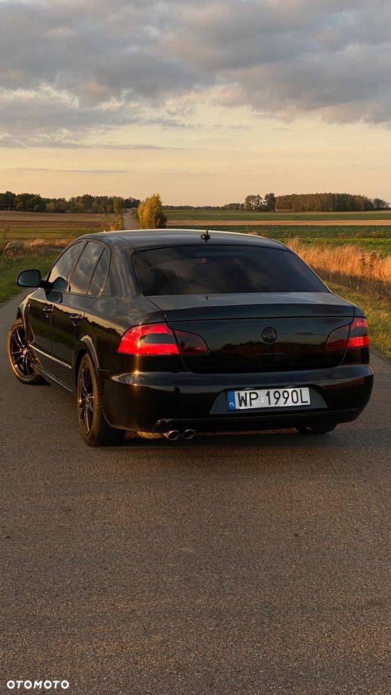 Skoda Superb 2.0 TDI Ambition - 2
