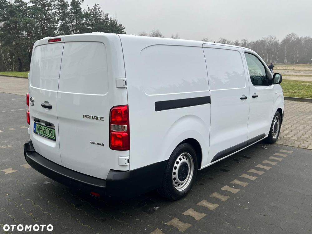 Toyota Proace Active - 4
