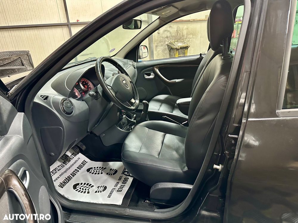 Dacia Duster 1.6 16V 4x2 Laureate - 9