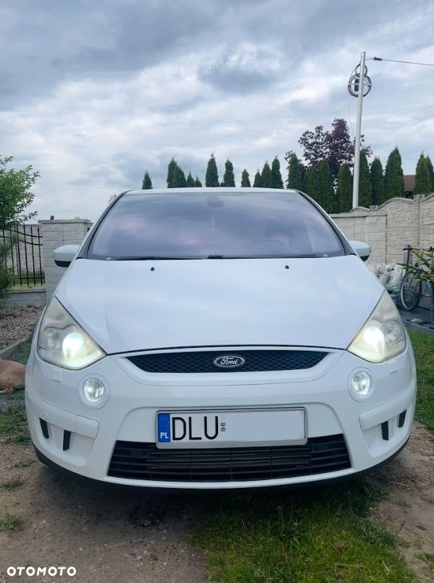 Ford S-Max 2.0 TDCi Titanium - 21