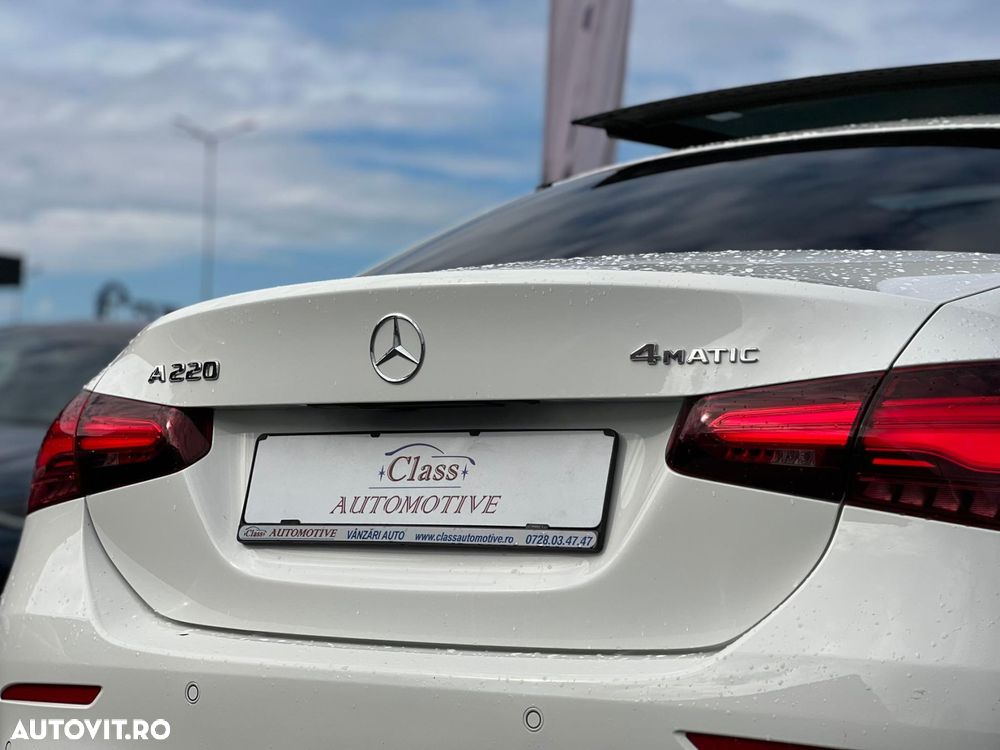 Mercedes-Benz A 220 4MATIC MHEV 8G-DCT - 5