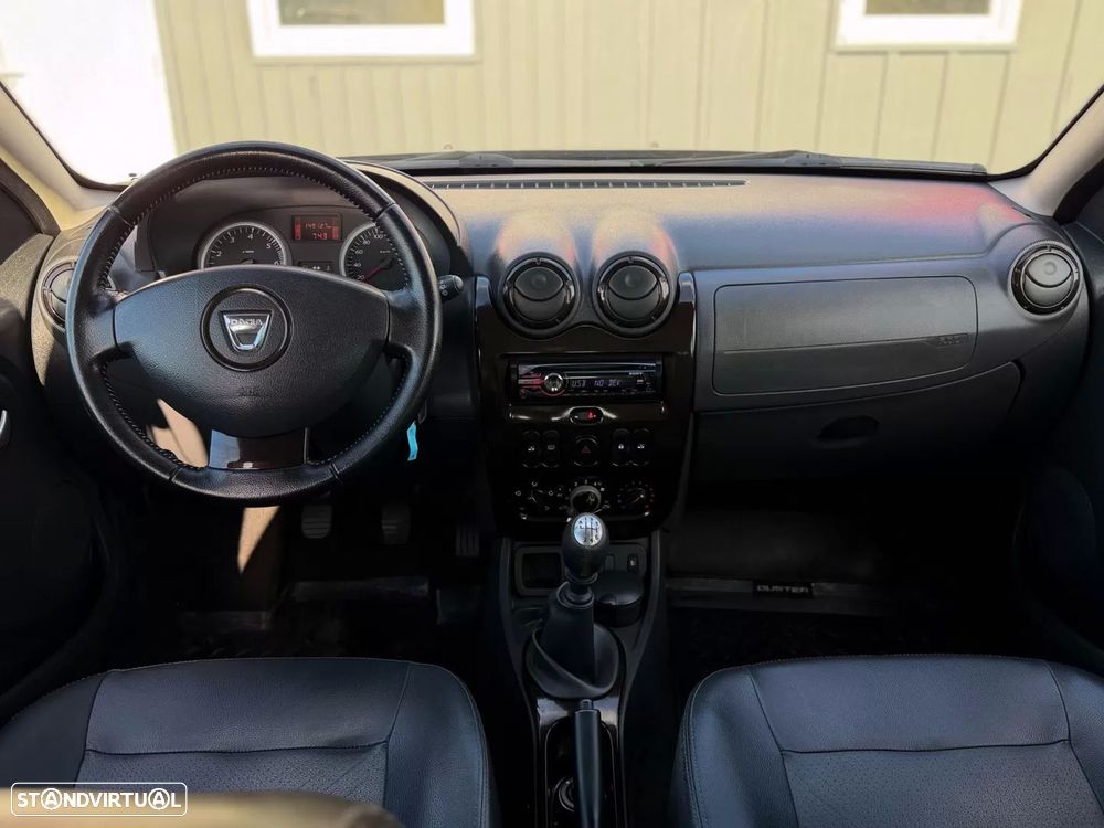 Dacia Duster 1.5 dCi Prestige — fotografia 8