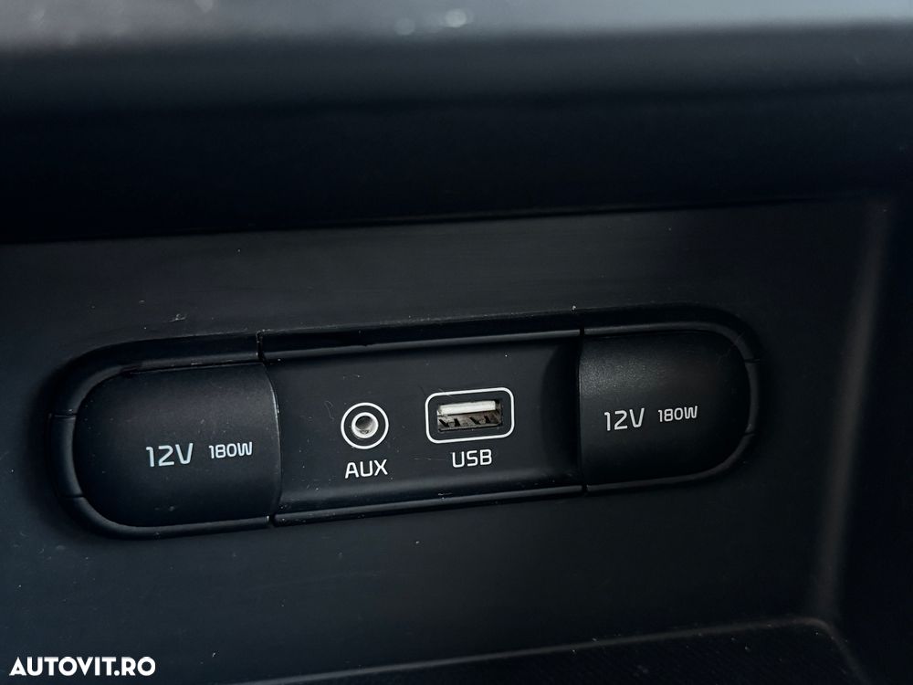 Kia Niro 1.6 GDI 6DCT HEV Comfort - 26