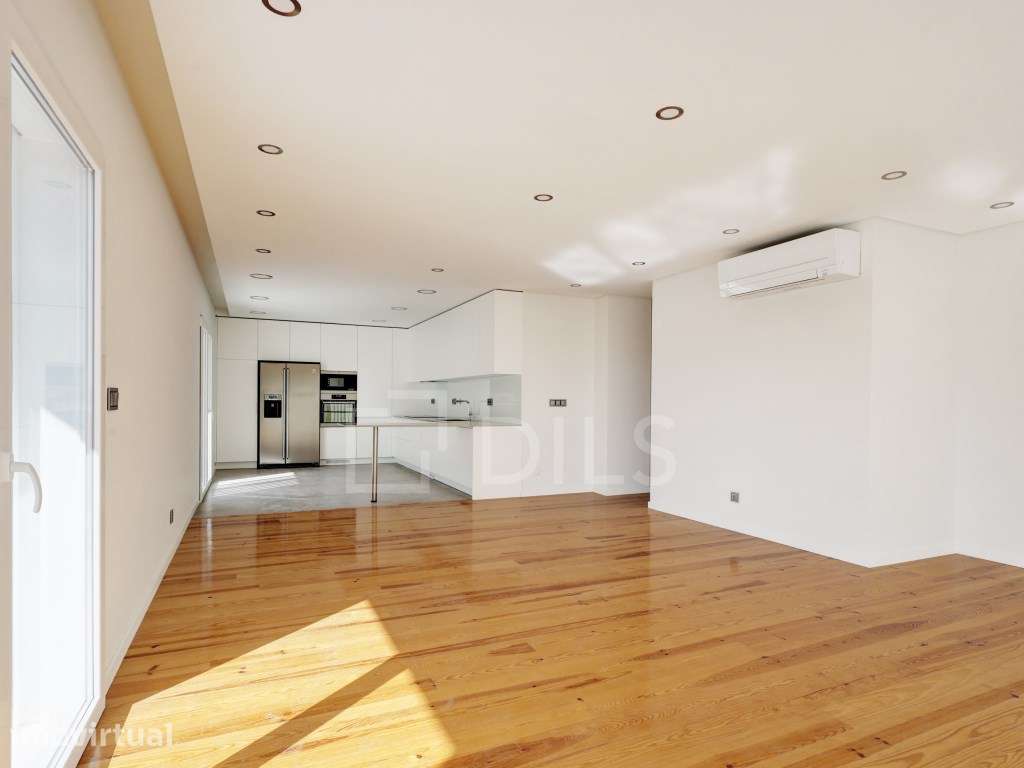 Apartamento T4 com varanda em novo empreendimento, Estoril - Grande imagem: 4/33