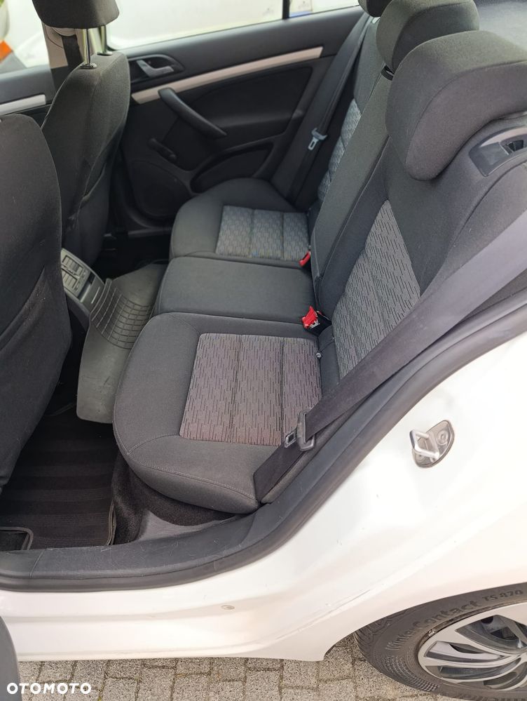 Skoda Octavia 1.6 TDI DPF DSG Active - 26
