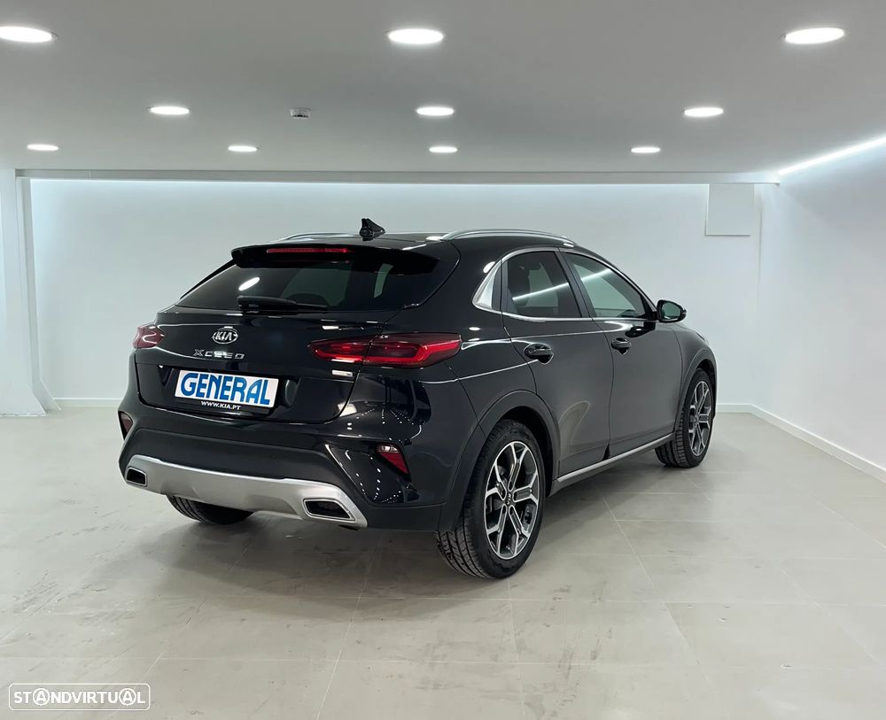 Kia XCeed 1.0 T-GDI Tech - 4