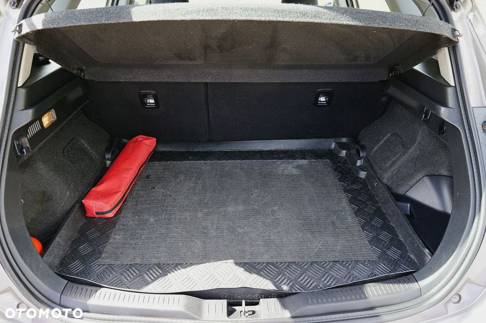 Toyota Auris Hybrid 135 Comfort - 15