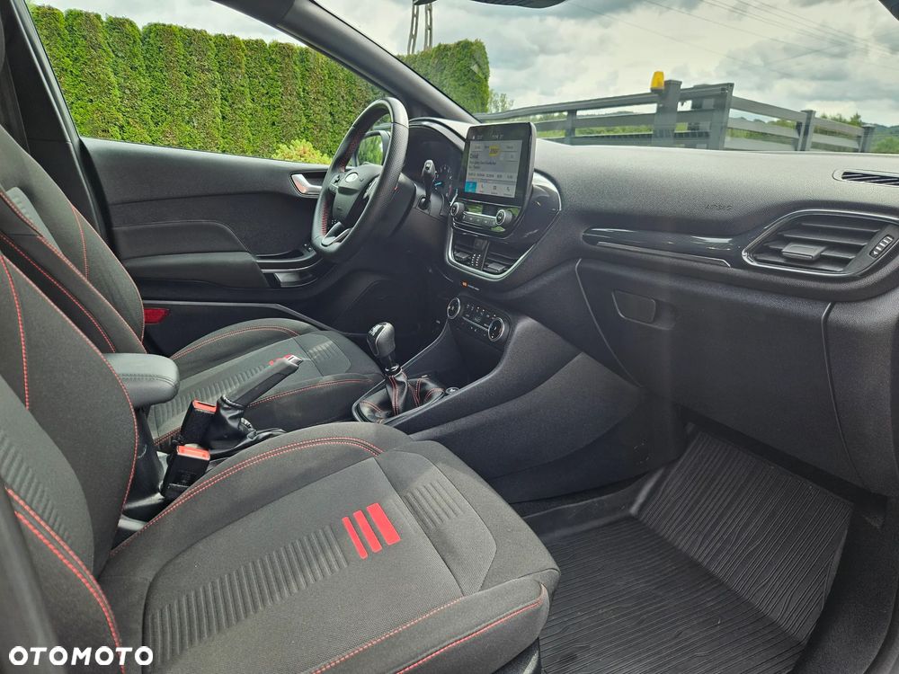 Ford Fiesta 1.0 EcoBoost S&S ST-LINE - 24