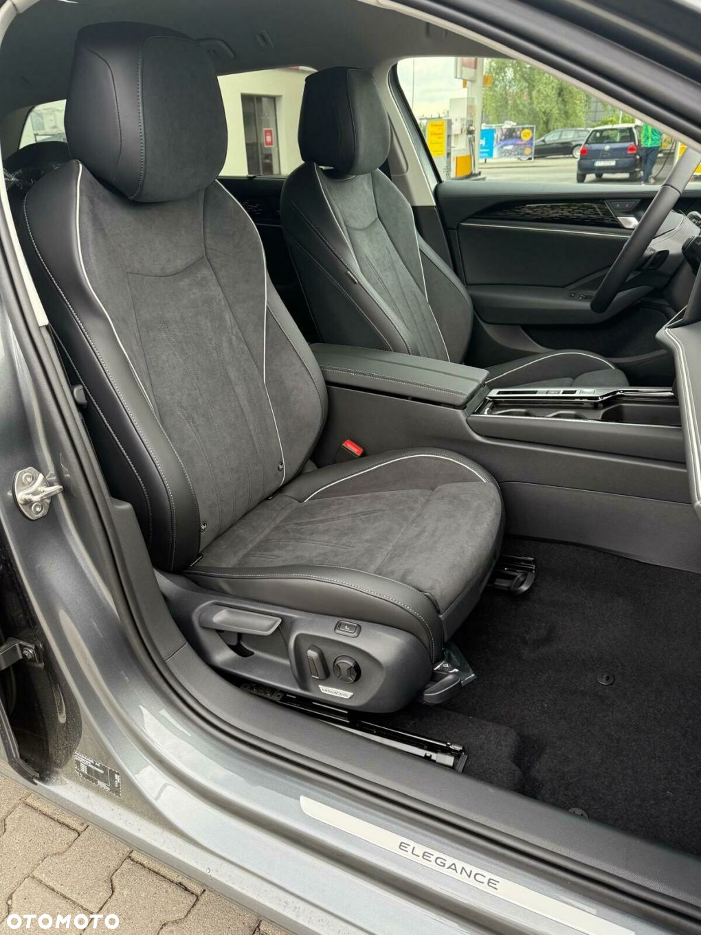 Volkswagen Passat 1.5 TSI eHybrid PHEV Elegance DSG - 14