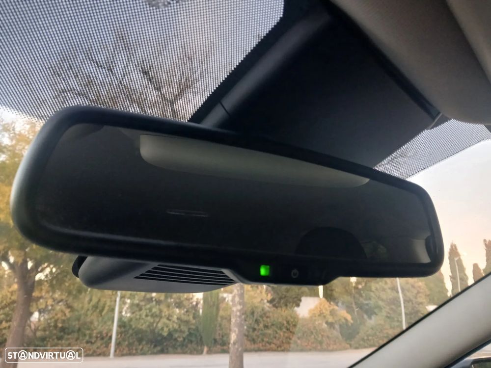 Nissan Qashqai 1.3 DIG-T N-Connecta J18 - 39