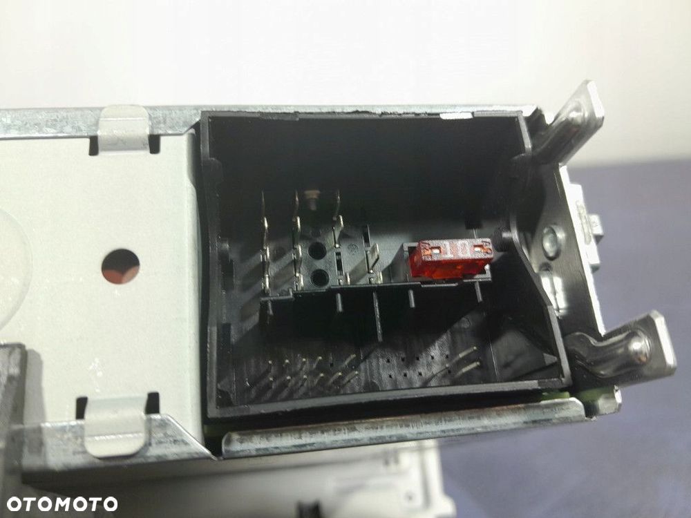 VW POLO V 6R RADIO RADIOODTWARZACZ CD 5M0035156D - 9