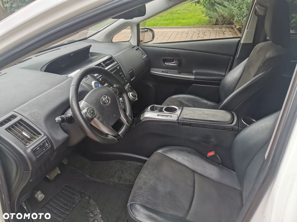 Toyota Prius+ 1.8 HSD Active - 17