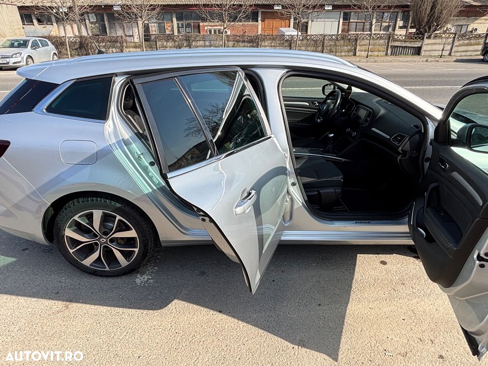 Renault Megane ENERGY TCe 130 BOSE EDITION - 6