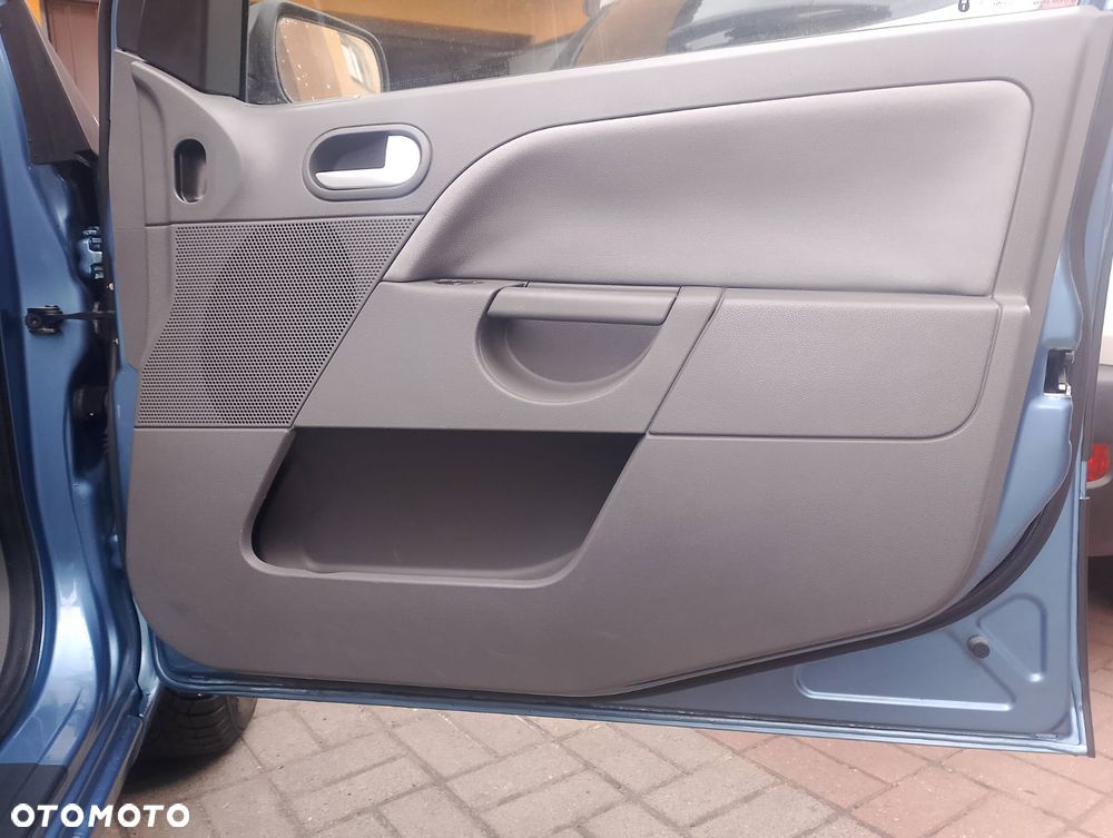 Ford Fiesta 1.4 Trend - 22