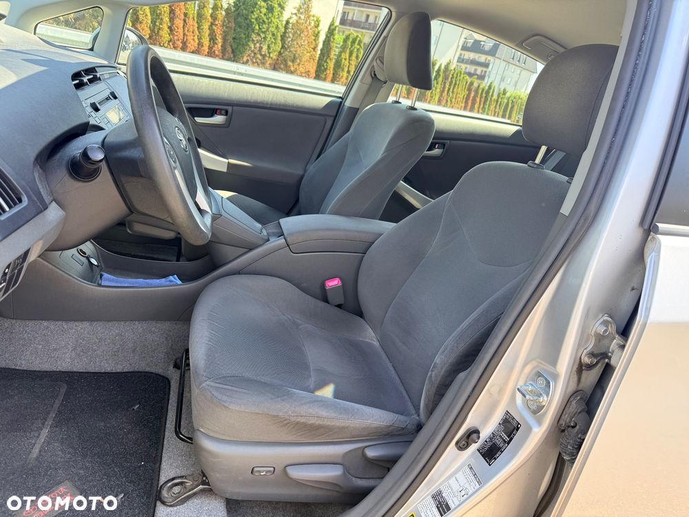 Toyota Prius - 20