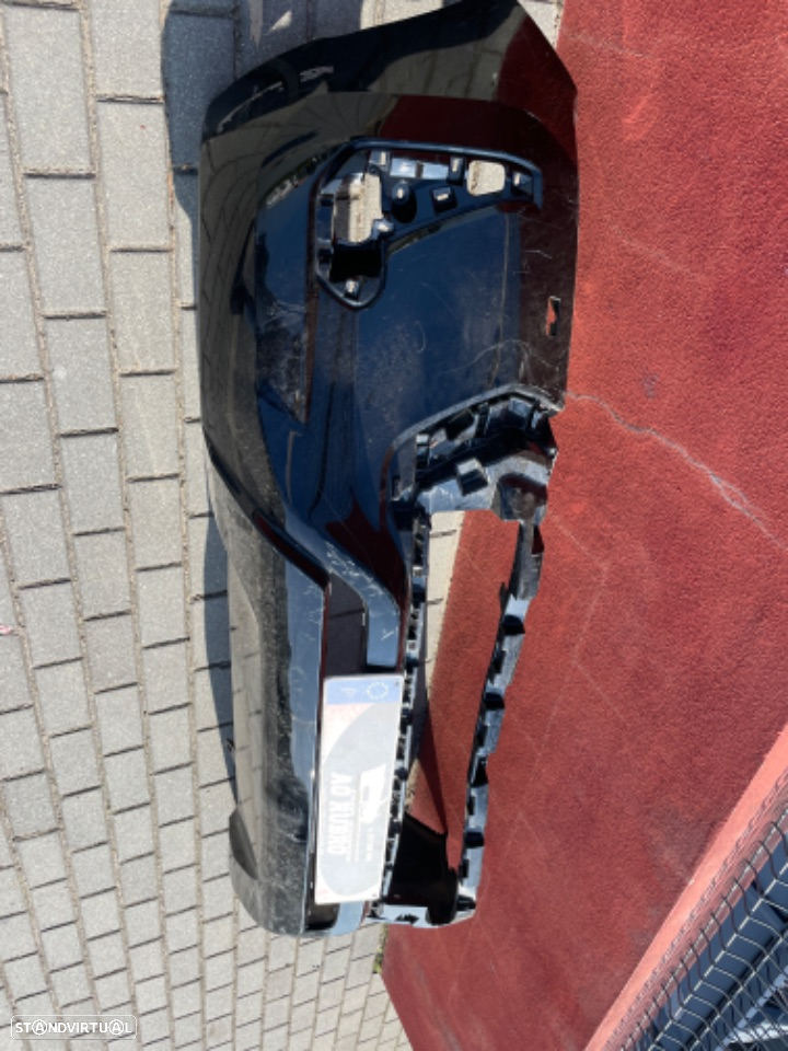 Parachoque toyota hilux ix9 2021 - 2