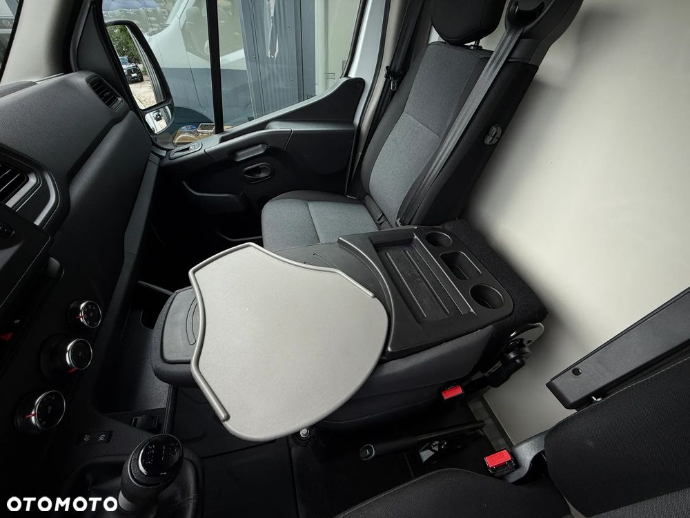 Renault Master 2.3 DCI 165KM / Kontener 4,35m Niskopodwoziowy + Drzwi Boczne / 2023 ROK PRODUKCJI / 153.082KM Przebieg / Serwis ASO / Zarejestrowany w PL - 32