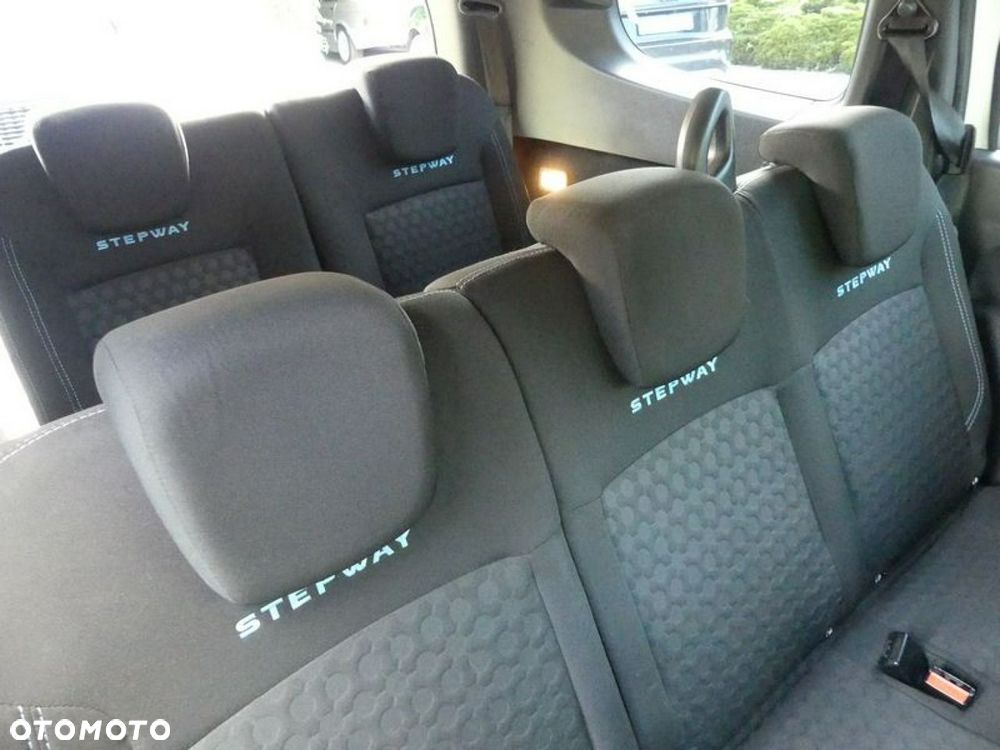 Dacia Lodgy - 15