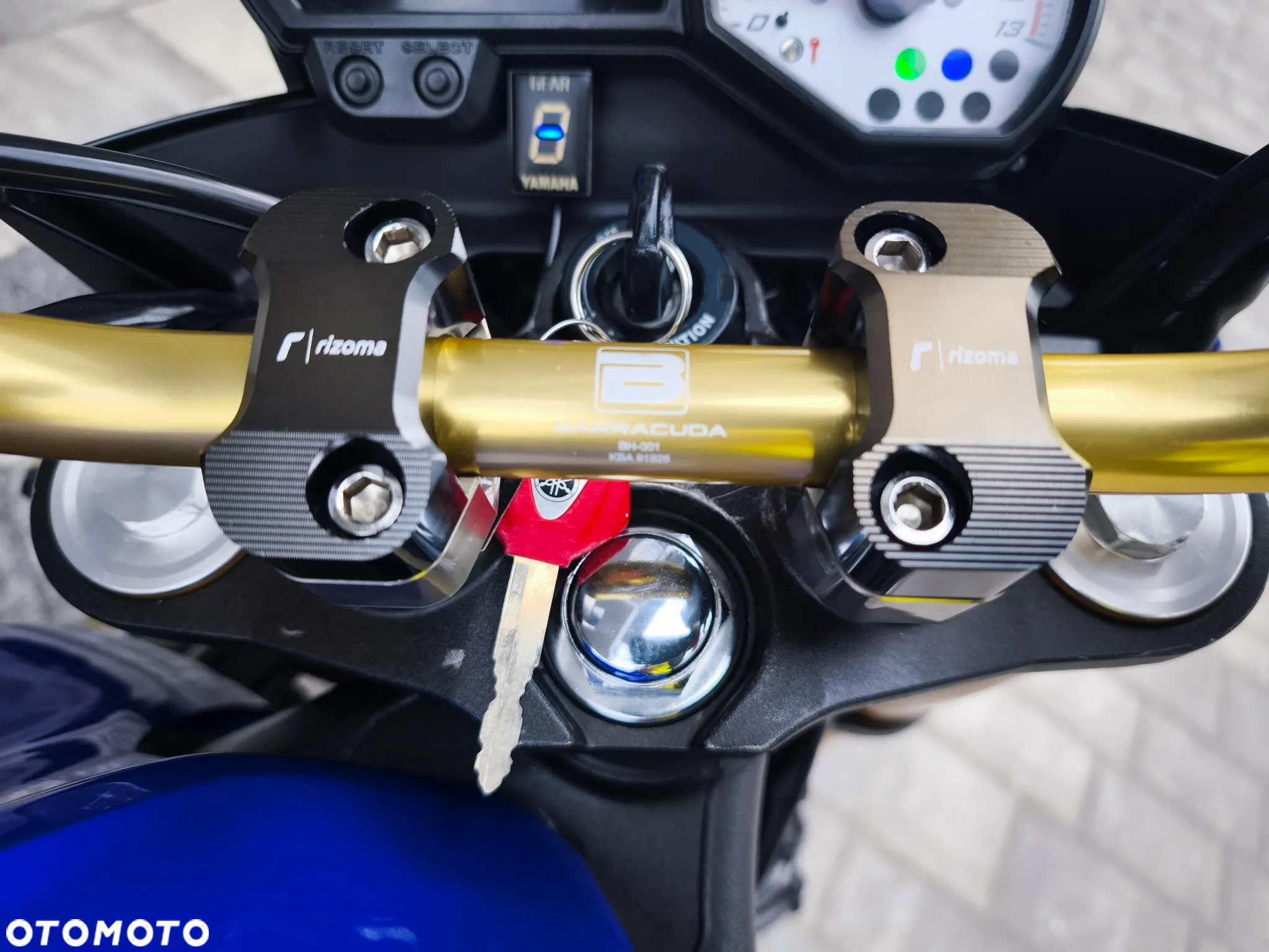 Yamaha FZ8 - 21