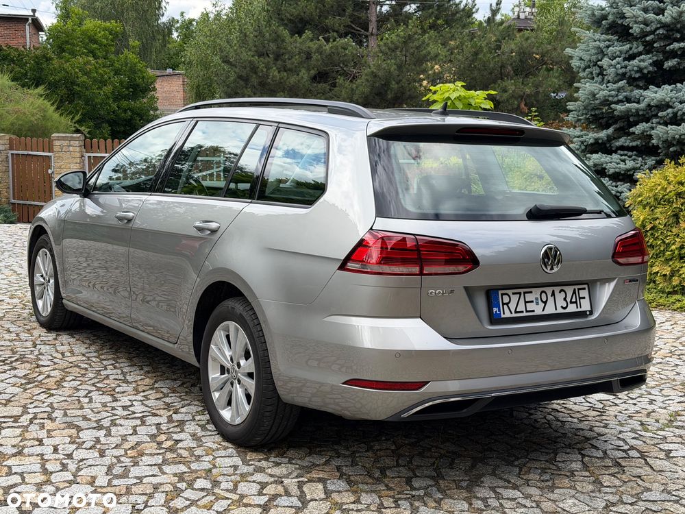 Volkswagen Golf 2.0 TDI 4Motion DSG Comfortline - 4