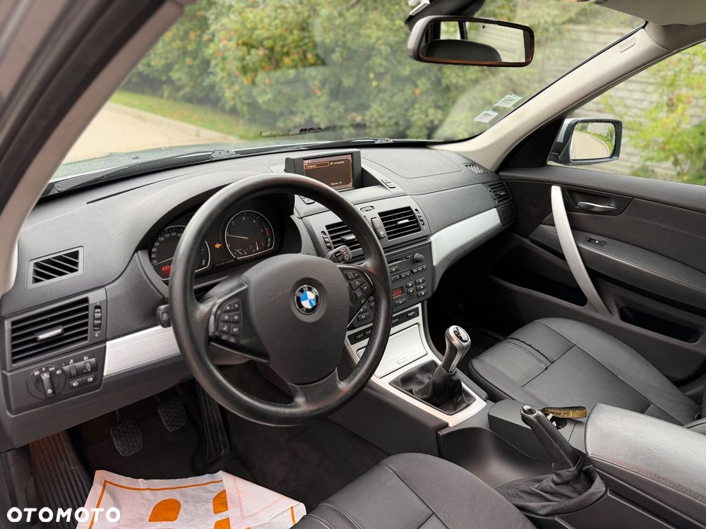 BMW X3 xDrive20d - 23