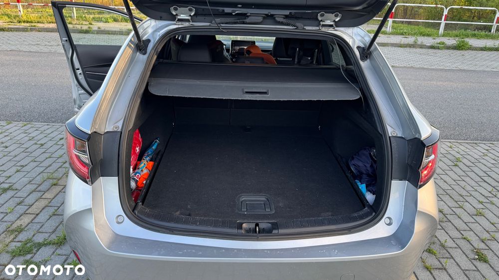 Suzuki Swace 1.8 Hybrid Elegance CVT - 10