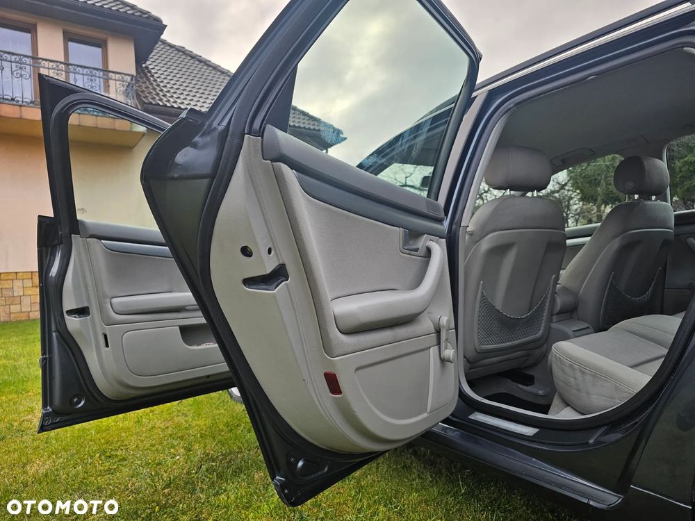 Audi A4 Avant 1.9 TDI - 35