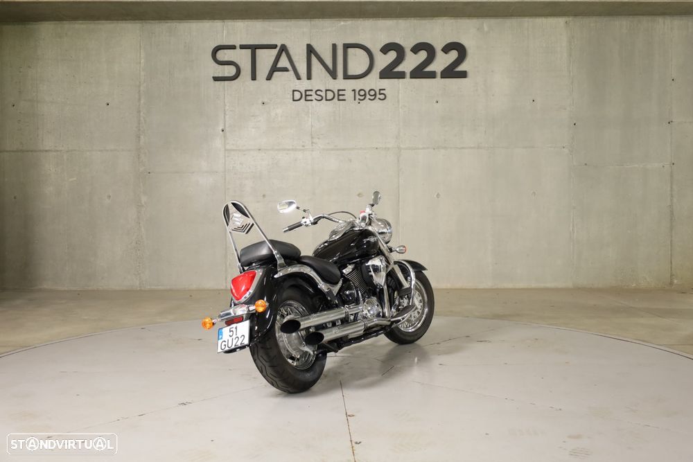 Suzuki Intruder C800 - 5